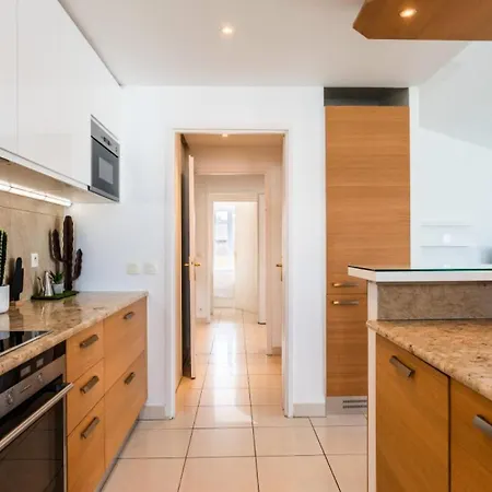 Rare ! Rooftop 120m² 5min A Pied Du Centre - Rare ! Rooftop 120m² 5min A Pied Du Centre Mae-2643 Appartement Cannes