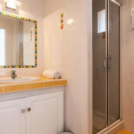 아파트 Rare ! Rooftop 120m² 5min A Pied Du Centre - Rare ! Rooftop 120m² 5min A Pied Du Centre Mae-2643