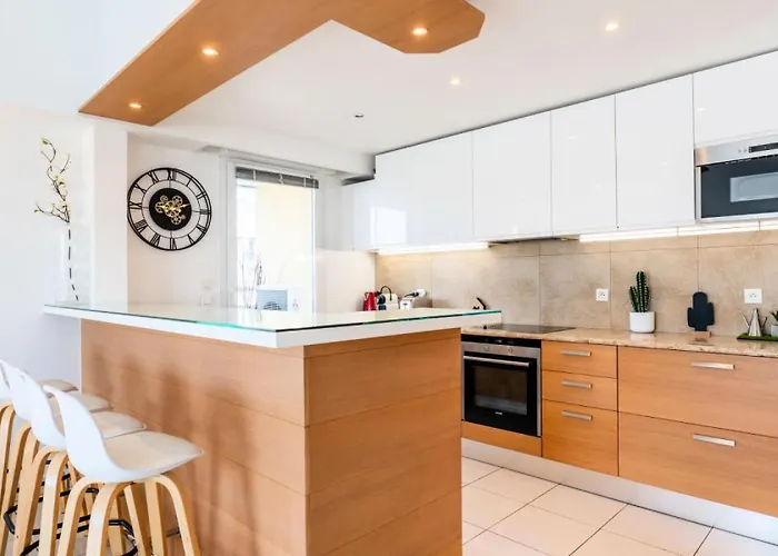 Residence Rare ! Rooftop 120M² 5Min A Pied Du Centre - Rare ! Rooftop 120M² 5Min A Pied Du Centre Mae-2643 Apartment Cannes