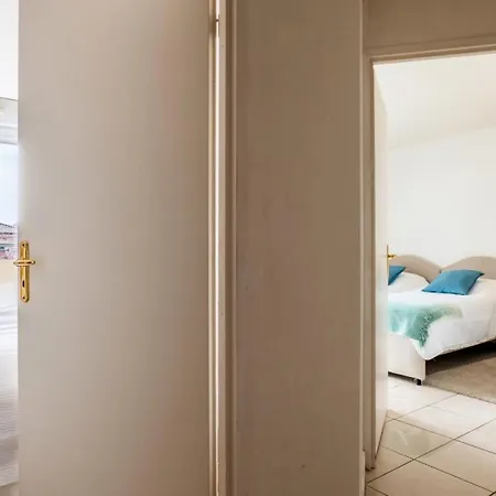 Résidence Rare ! Rooftop 120m² 5min à Pied Du Centre - Rare ! Rooftop 120m² 5min à Pied Du Centre Mae-2643 Appartement Cannes